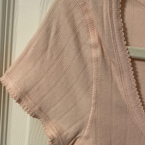 Free People intimately Light Pink Ribbed Short Sleeve Top NWOT - Picture 3 of 7
